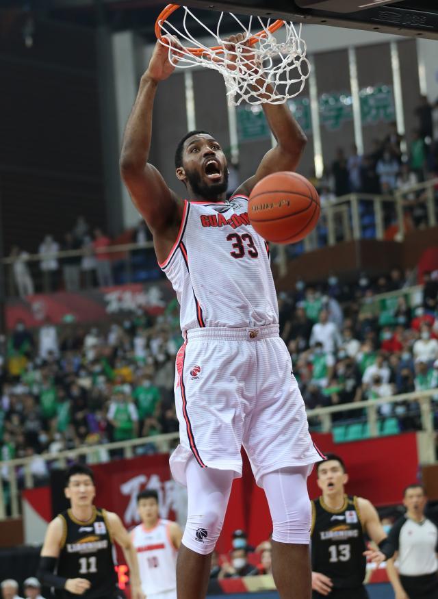 kaiyun.com-大外援成广东无名英雄 内线对比因他而天平反转